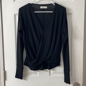 ✨3/$15✨Abercrombie Sweater